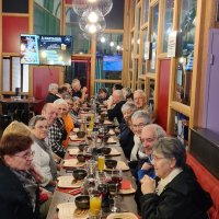 tous à table
